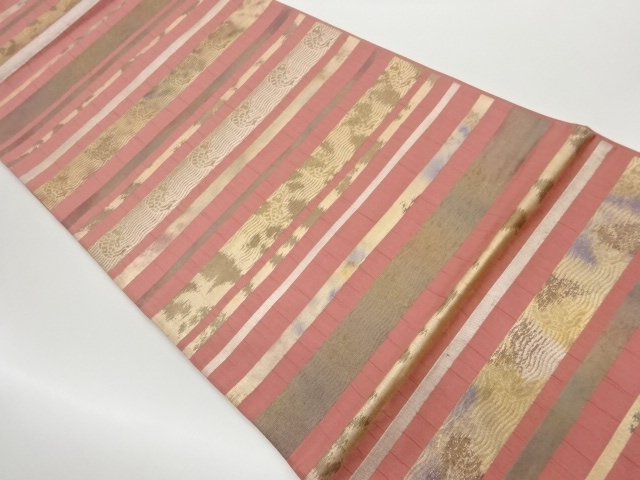 リサイクル　引箔横段に荒磯模様織出し袋帯